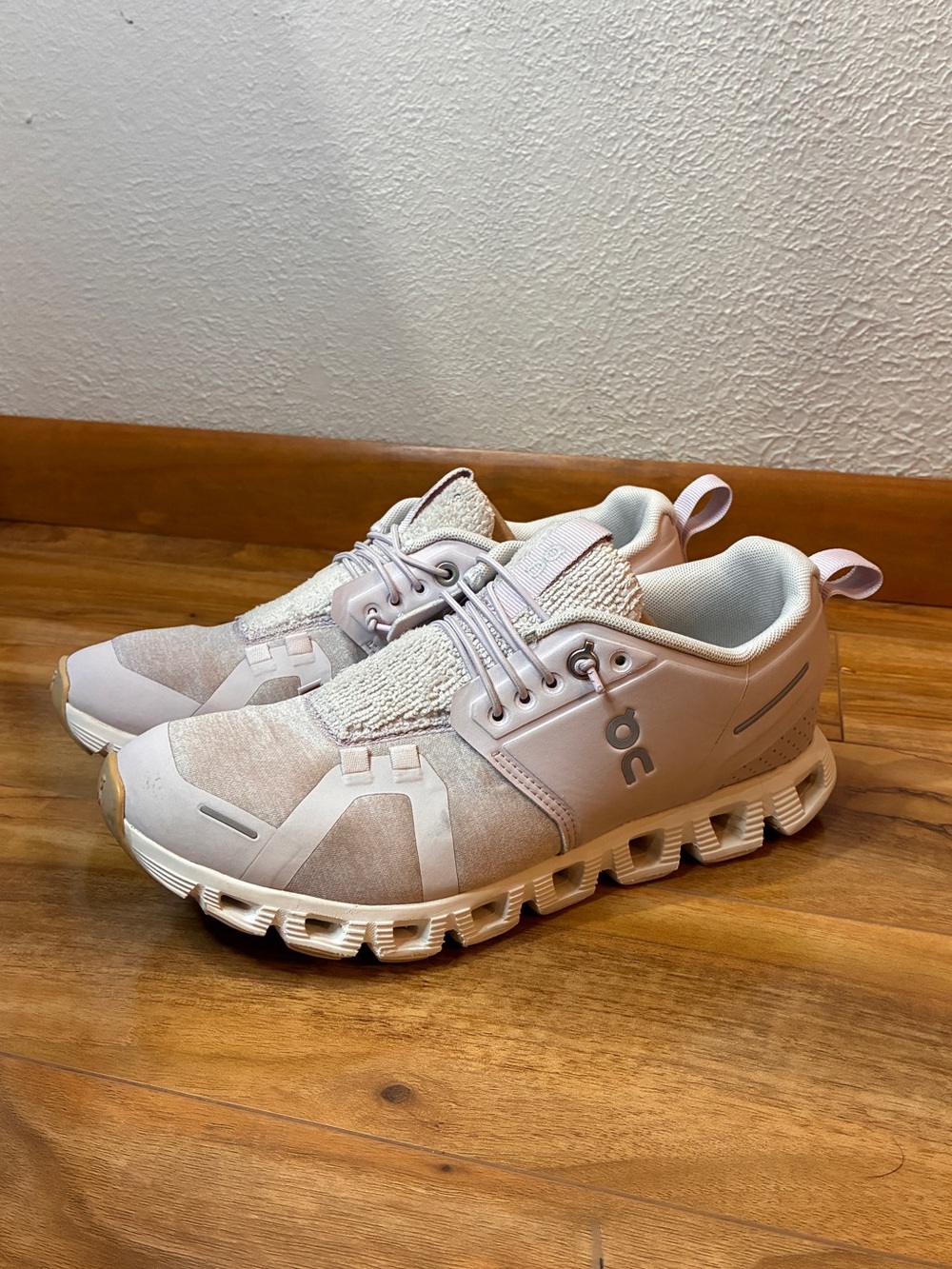 On Running Women's Athletic Sneakers in Pale Pink and Cream